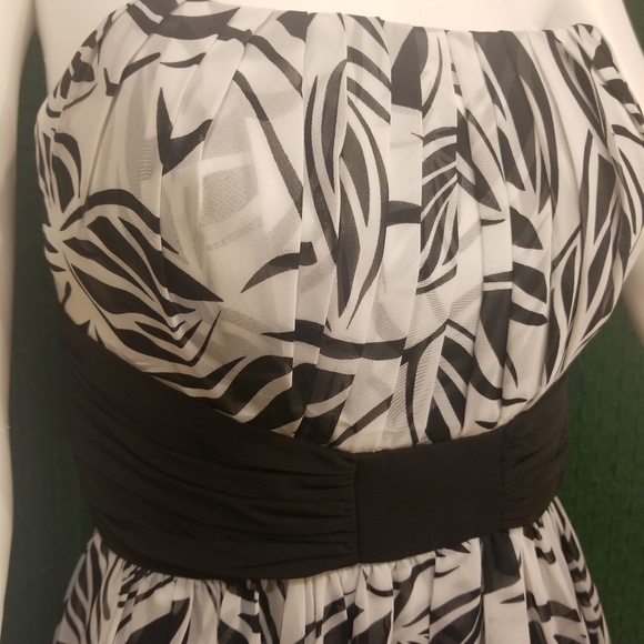 White House Black Market dress size 6 - Picture 5 of 8